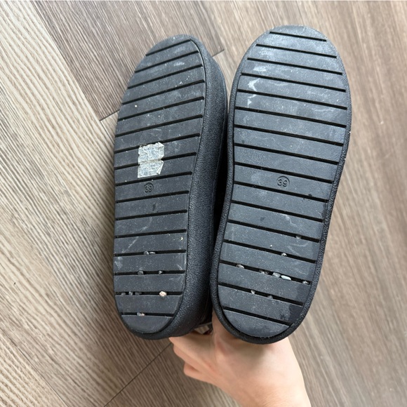 H&M Laced Padded Boots - Picture 8 of 11